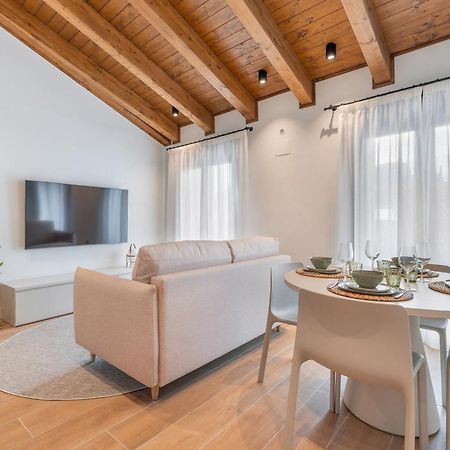 Casa Lambda Apartment ฮากา ภายนอก รูปภาพ