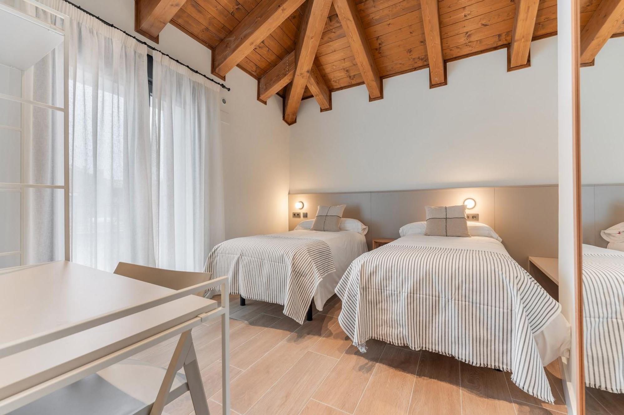 Casa Lambda Apartment ฮากา ภายนอก รูปภาพ